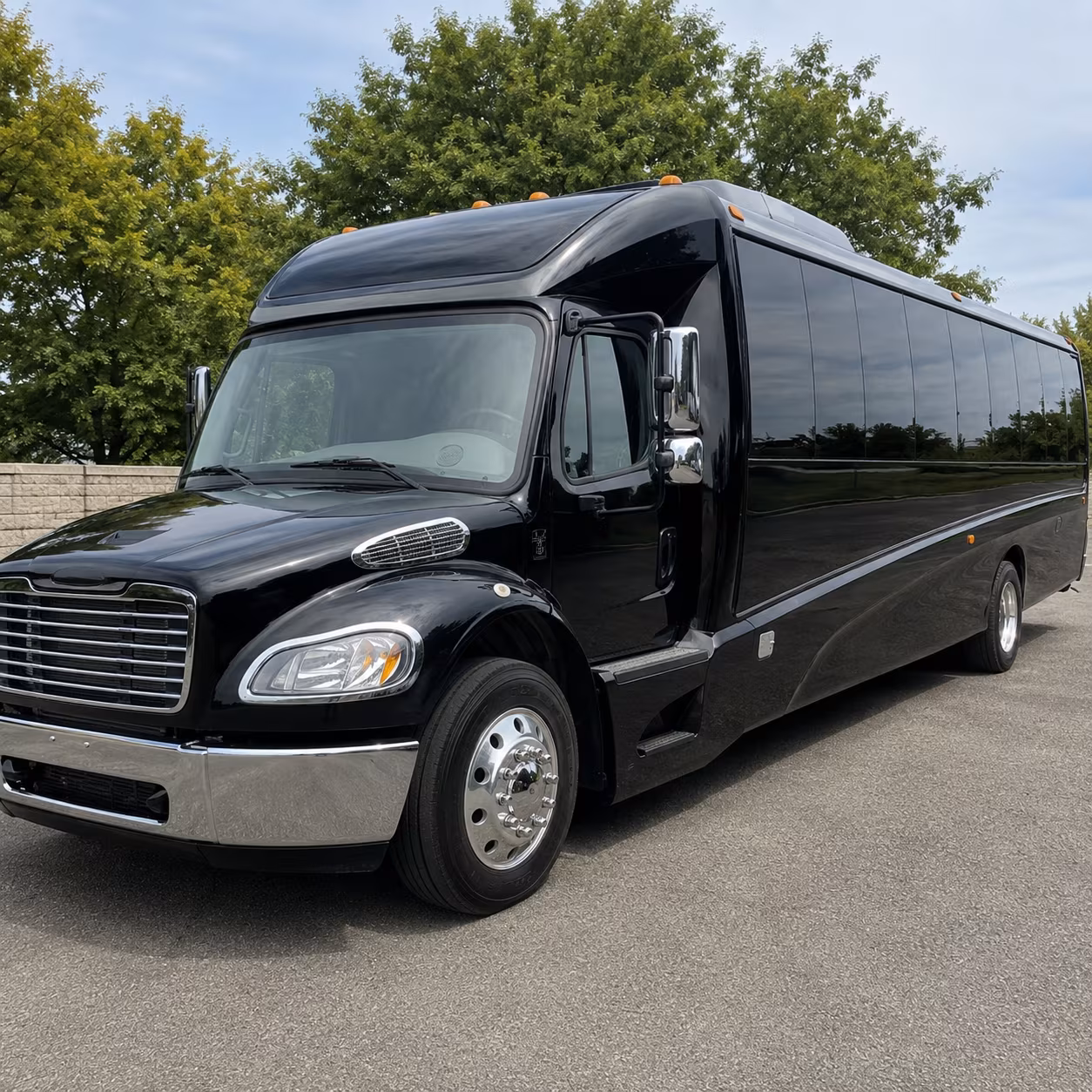 amherst 35 passenger minibus