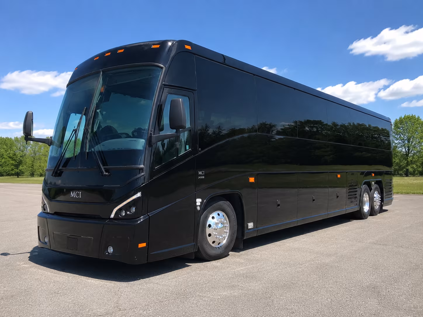 amherst charter bus rentals for umass five college government programs