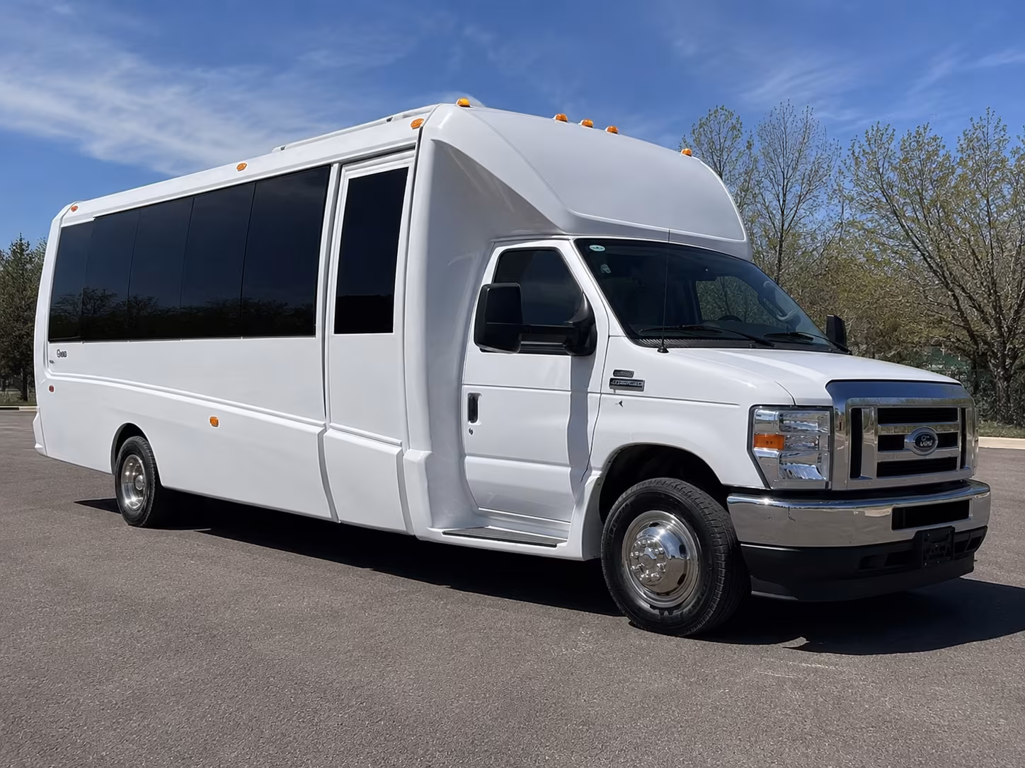 anniversary party bus rental