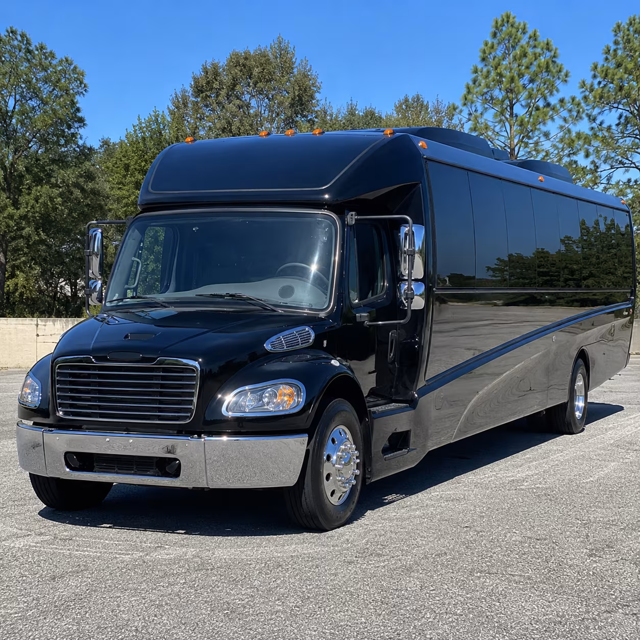 charter buses to mullins center shows and umass amherst events