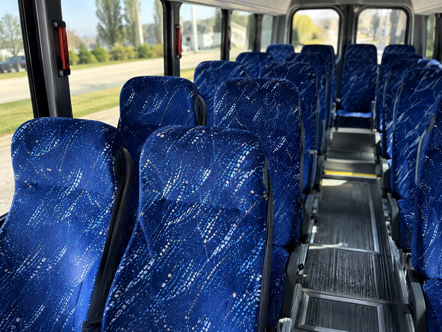 charter buses to umass minutemen games at the mullins center and mcguirk stadium